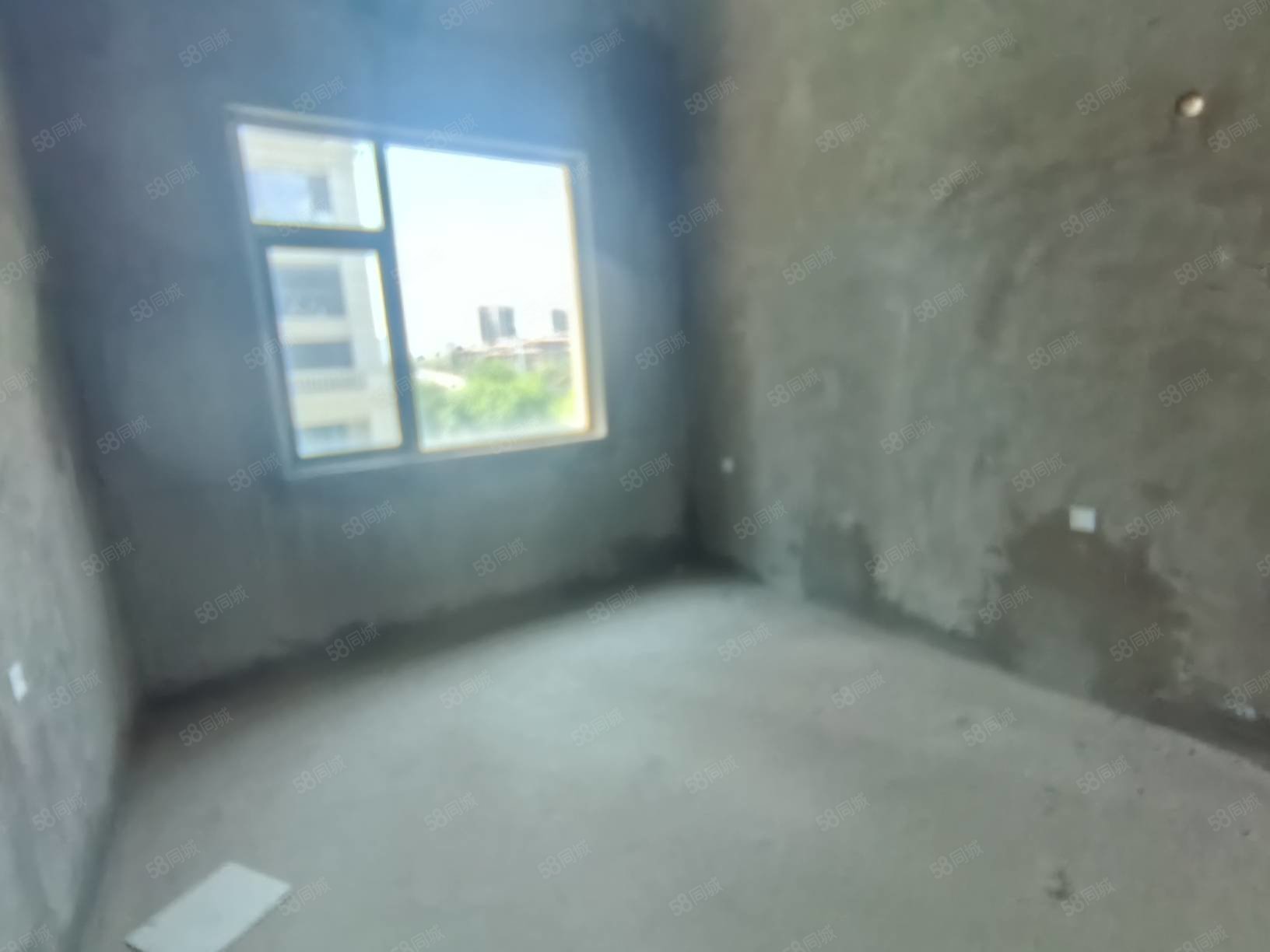 中梁壹号院(别墅)2室2厅3卫161㎡南北138万