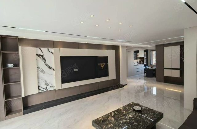 嘉和阳光苑3室2厅146㎡56.8万二手房图片