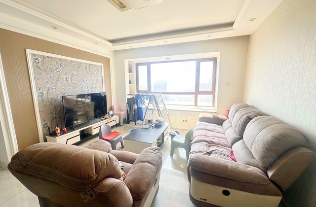 大众中央公园2室2厅91.14㎡75万二手房图片