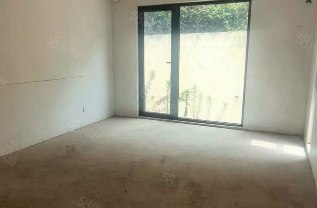 明发湖光山色5室3厅207㎡100万二手房图片
