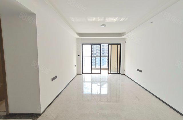 中交泷湾云城3室2厅96.21㎡150万二手房图片