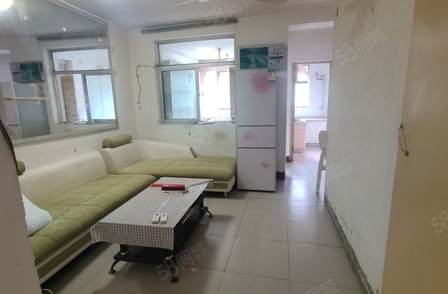 闸南商厦 八中对过 可做三室 文轩总小户型 免大税