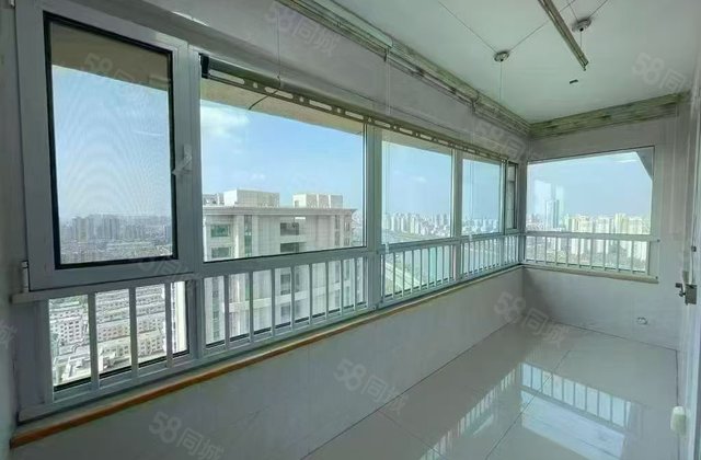 急售，清水湾，国岳府观景房，精装修带车位星光品质小区人车分流