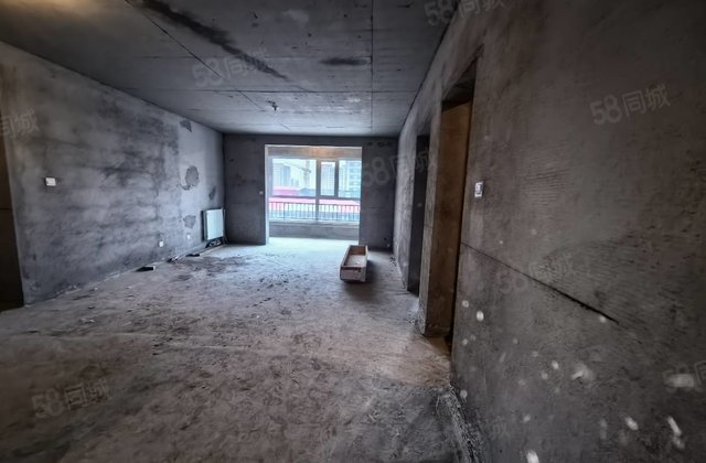 华都嘉苑3室2厅132㎡92万二手房图片