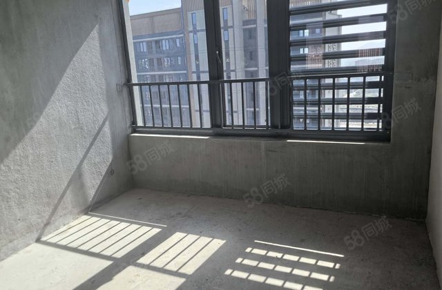 建发联发兰溪云悦4室2厅143㎡178万二手房图片