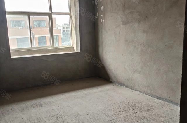 梨花苑A区3室2厅110㎡24万二手房图片
