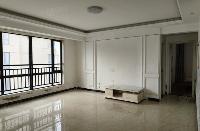 万霖骏都4室2厅118㎡65万二手房图片