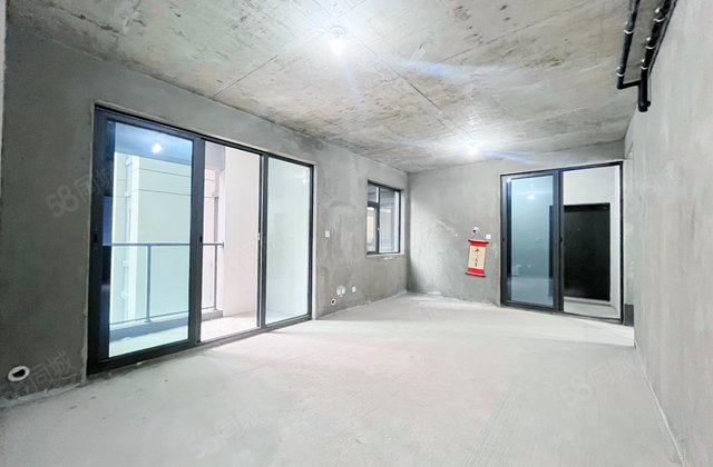 西璟台3室2厅99.78㎡68万二手房图片