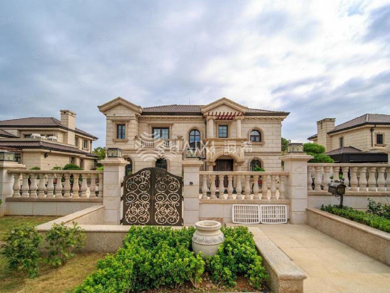 璟湾二十八玺5室2厅5卫682.46㎡南北9200万