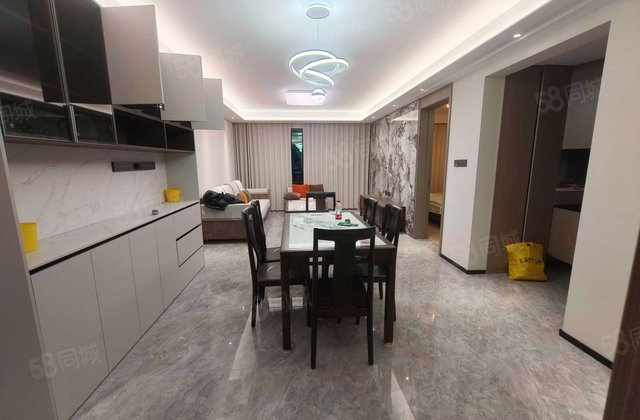 和锦华宸4室1厅128.37㎡460万二手房图片