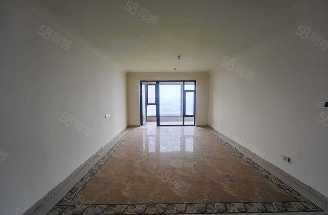 二中  碧桂园翡丽湾  边户 有车位免大税  精装未住