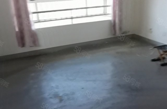 文轩本部，新东方龙湾，中间楼层南北通透看房方便