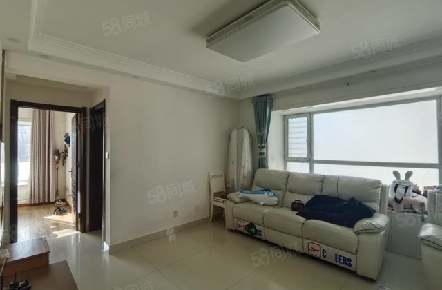 急售精装边户 全天采光送储藏室  光明七中几  就到