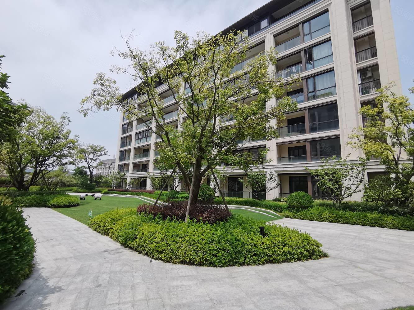 【10图】临城 长峙岛 海棠园花园洋房 毛坯三房 送车位 满税,绿城海棠