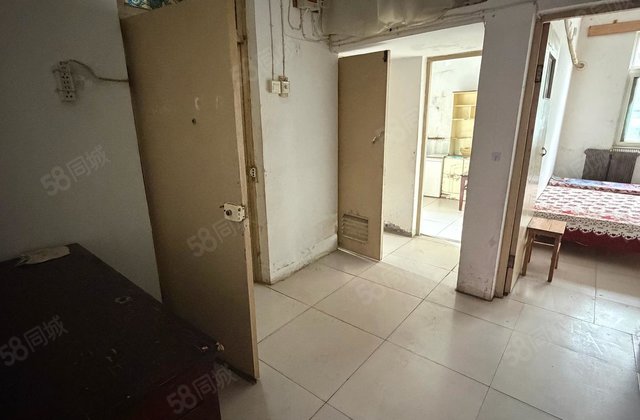 业主急售！南北通透好楼层商圈生活配套齐全东昌陪 优选