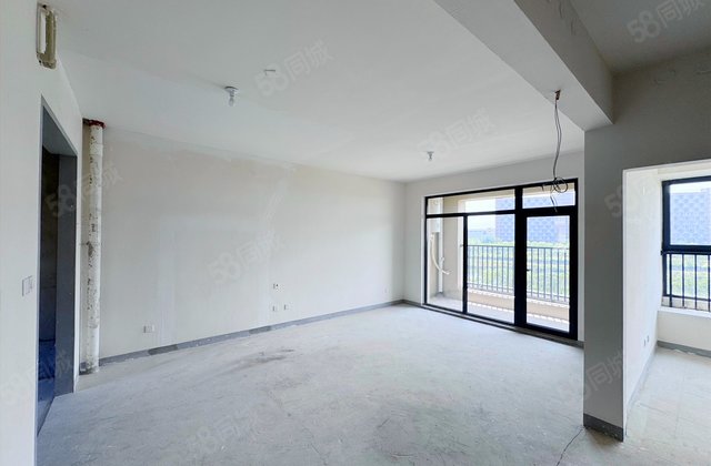 中铁建青岛WELL健康城3室2厅150㎡179万二手房图片