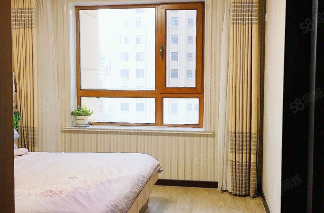 上东城市之光2室1厅80.12㎡76万二手房图片