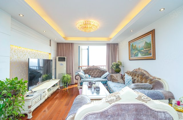 天骄华庭3室2厅112.35㎡160万二手房图片