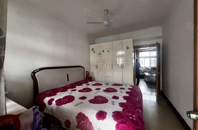 检查院，裕昌文轩，多层三室朝阳，停车方便