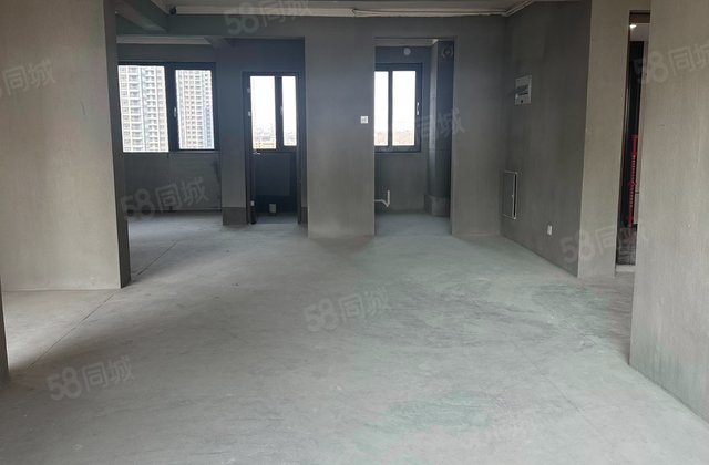 鸿翔云望府4室2厅119㎡143万二手房图片