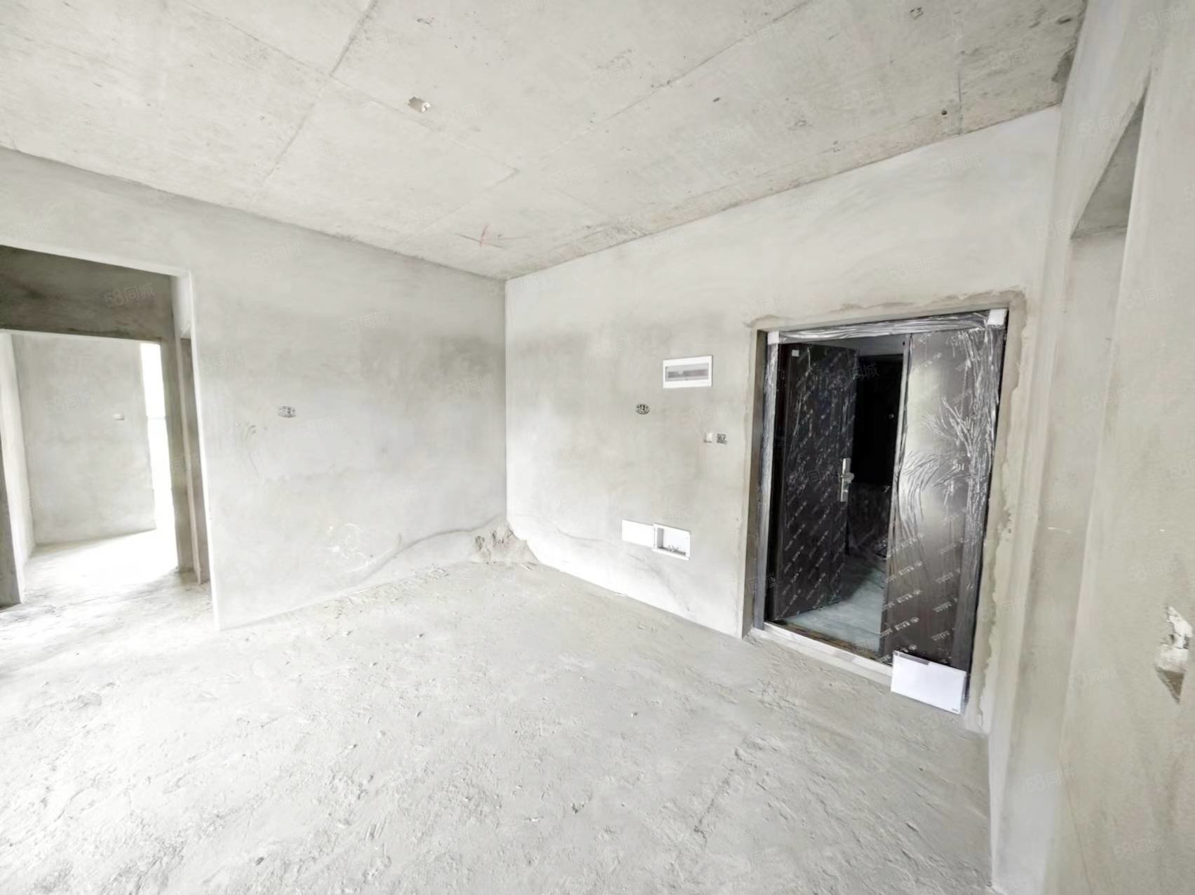 康居家园3室2厅2卫130㎡南北42万