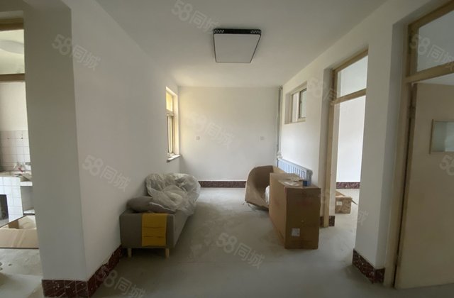 文轩本部 闸口 老一中 单位家属院 中间楼层 随时看房