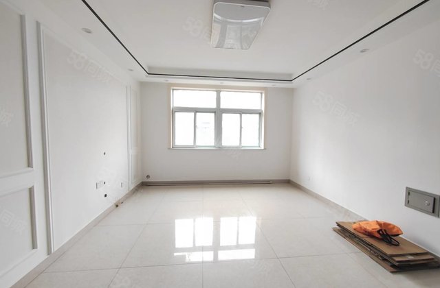 七中 欧式风格 配备车位储藏室  婚房   地暖房