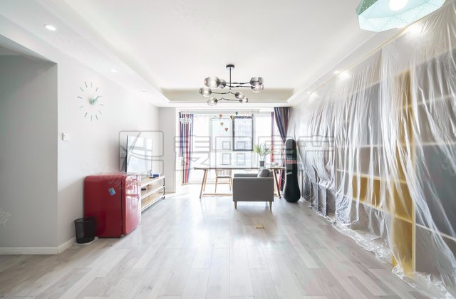 天居园2室1厅138.46㎡850万二手房图片