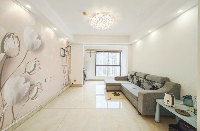 绿地海外滩(一期)3室2厅100.72㎡57万二手房图片