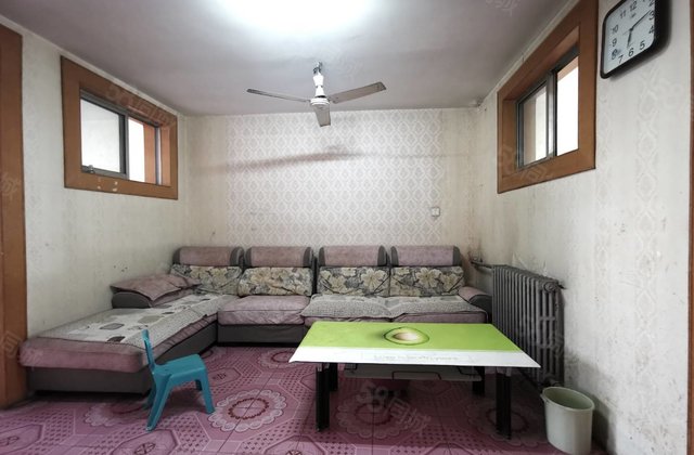 文轩 第二实验  对过 区委家属院 龙山南区 多层四楼有钥匙