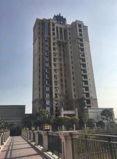 厦门西丨中骏刚需三房丨高性价比丨业主诚意出售丨成熟商圈.便捷