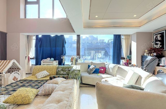 万科翡翠四季(C区)4室2厅105.47㎡990万二手房图片