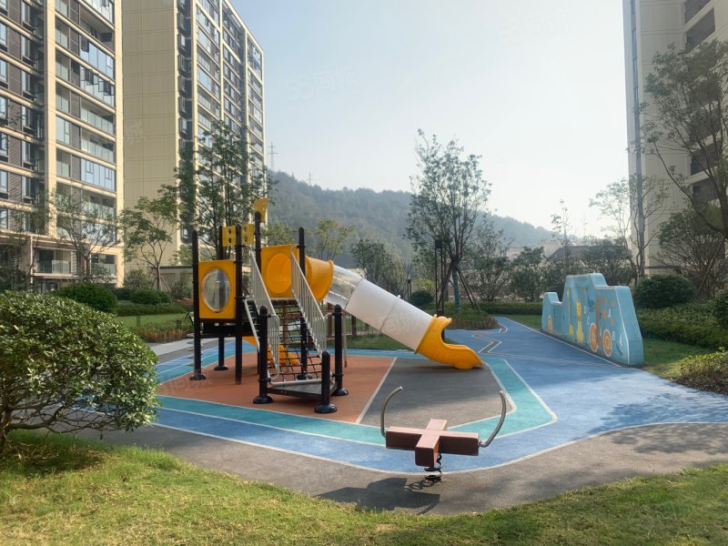 北仑时代潮鸣尾盘带车位70年产权电梯房直过户