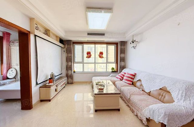 人民公园附近中央丽都3室2厅精装修中间楼层可按揭边户