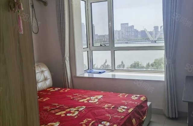 锦绣滨河御府3室2厅2卫