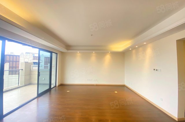 中国铁建西派澜岸5室2厅215.82㎡1050万二手房图片