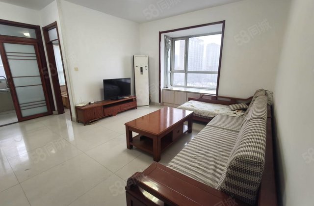 振华超市南邻，送车位，东边户，东昌丽都