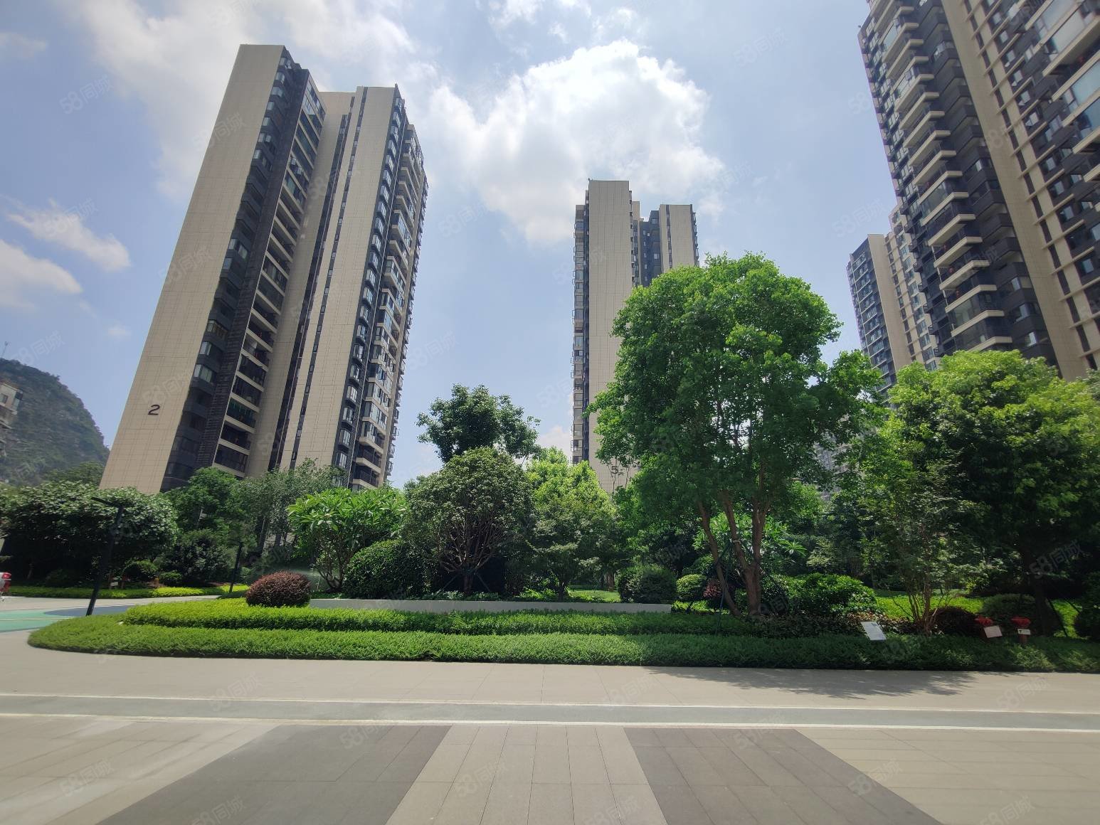 实景拍摄丨万象中心华润静兰湾一期现房十二中随时看房