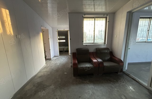 19.9万       阳光 实验 三里铺小区 两室两厅