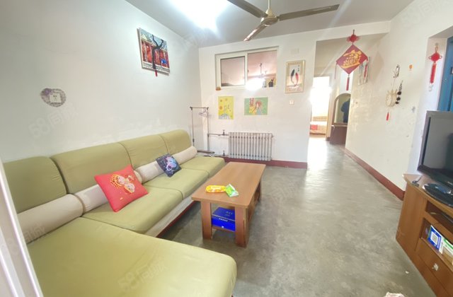 水晶丽城旁 非顶非顶首付3萬 拥有南北通两室北园小区 阿卡