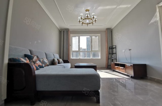 三叶草户型 精装修 送车储 免大税 新一中 培文外国语