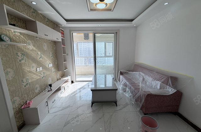 阿卡六期 精装2居室 双阳台  前排 免大税 领包入住 婚房