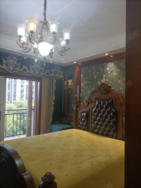 豪装,六室三厅三卫,,带前院,带露台,,天诚观澜天地(别墅)-日照58同城