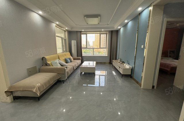 可以四室！绿城还套电梯111平72 急卖！乐园颐馨园月亮湾