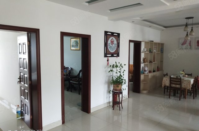 畜产小区3室2厅2卫