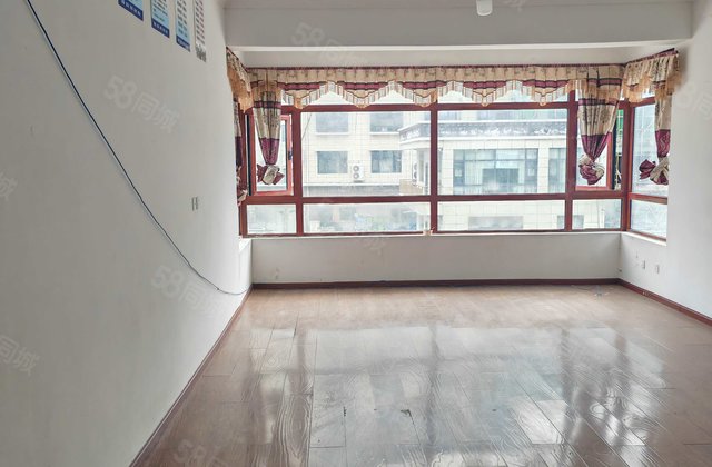 天力小区4室1厅150.18㎡138万二手房图片