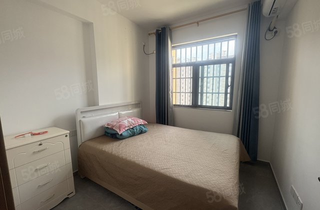 鸿坤理想海岸3室2厅110㎡85万二手房图片