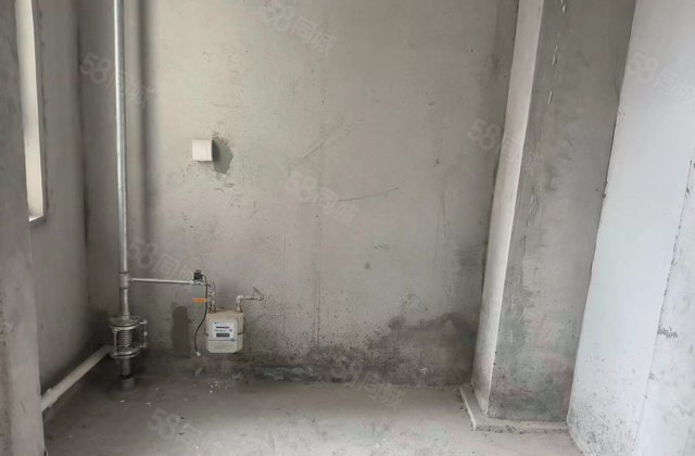 加侨中梁湖山一品3室2厅109.78㎡65万二手房图片