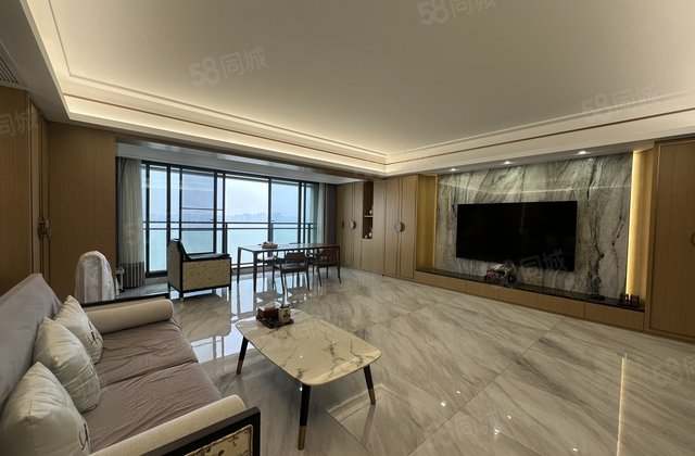 中海寰宇天下(四区)3室2厅210㎡240万二手房图片