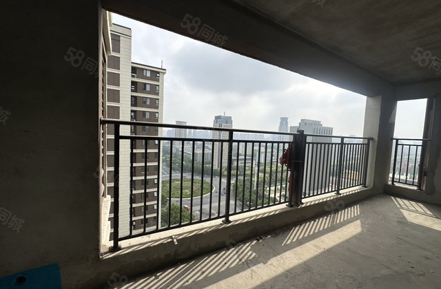 恒达东城花园3室2厅136.98㎡96.9万二手房图片